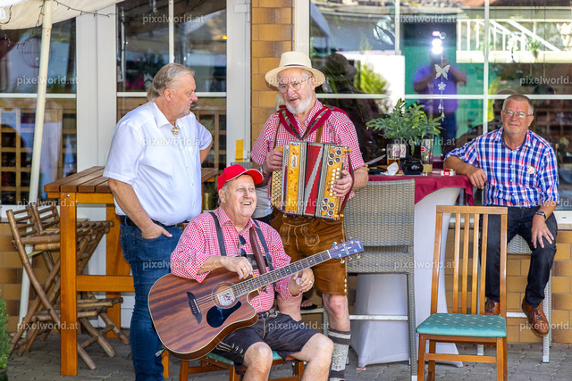 Grillfest des Pensionistenverbandes OG St. Ulrich | Bildershop von pixelworld.at - Realisiert mit Pictrs.com
