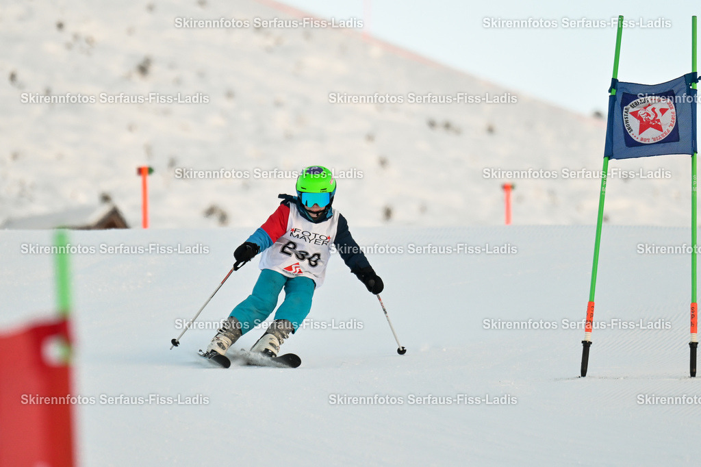 SRS_26.12.2025_0126 | SRS_26.12.2025_0126 - Realisiert mit Pictrs.com