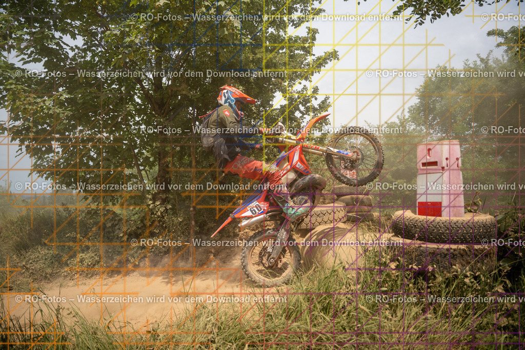Niederwürzbach 2 Lauf-925 | Sportfotografie von RO-Fotos: Motorsport, Motocross, Enduro, Laufveranstaltungen und Triathlon. Professionelle Fotos von Sportlern und Events. - Realisiert mit Pictrs.com
