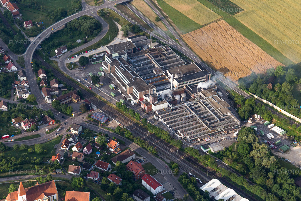 Luftbild: Werksgelände RUD Ketten Rieger & Dietz GmbH u. Co. KG im Ortsteil Unterkochen in Aalen im Bundesland Baden-Württemberg in Deutschland. Foto: IMG_101597.jpg vom 08.07.2017 durch Werner Riehm/FLY-FOTO.de