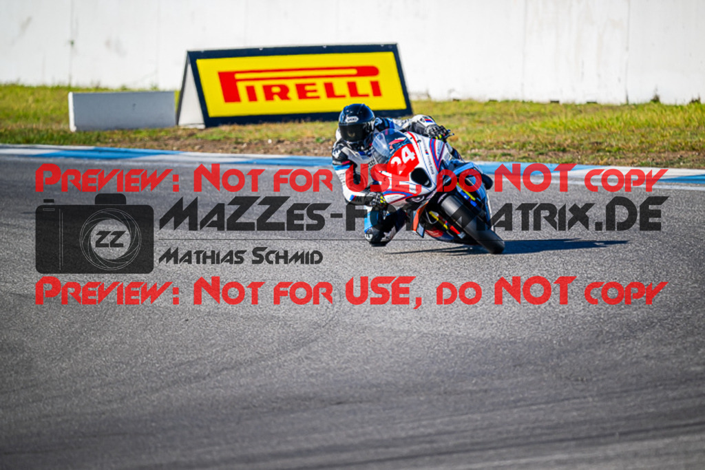 MaZZes_Fotomatrix_20230924_6007705_8320 | PRO SUPERSTOCK