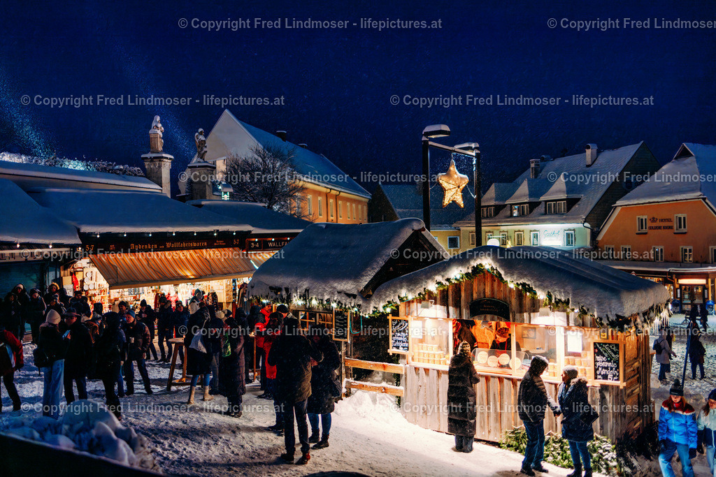 Mariazeller Advent Erste Adventkerze anzuenden 2023_0212023_Foto Fred Lindmoser--9_Mariazell | Fotos und Fotoprodukte - Realisiert mit Pictrs.com