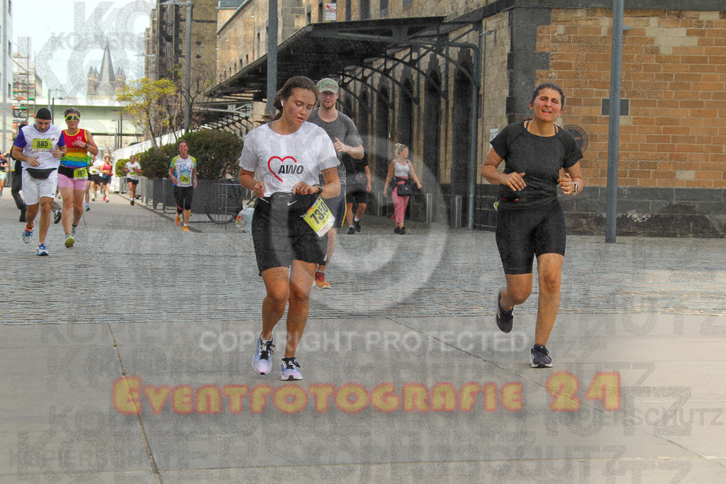 250920_1328_EV4_5701 | Sportfotografie im Rhein-Sieg Kreis, Köln, Bonn, NRW, Rheinland Pfalz, Hessen, etc. Unser Tätigkeitsfeld umfasst den Laufsport vom Volkslauf über den Marathon, Duathlon, Triathon bis zum Ultralauf wie Kölnpfad Ultra oder Schindertrail.