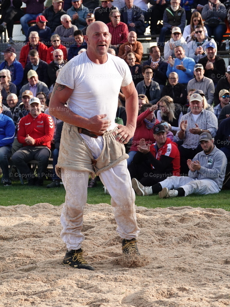 DSC05649 | Schwingen - Realisiert mit Pictrs.com