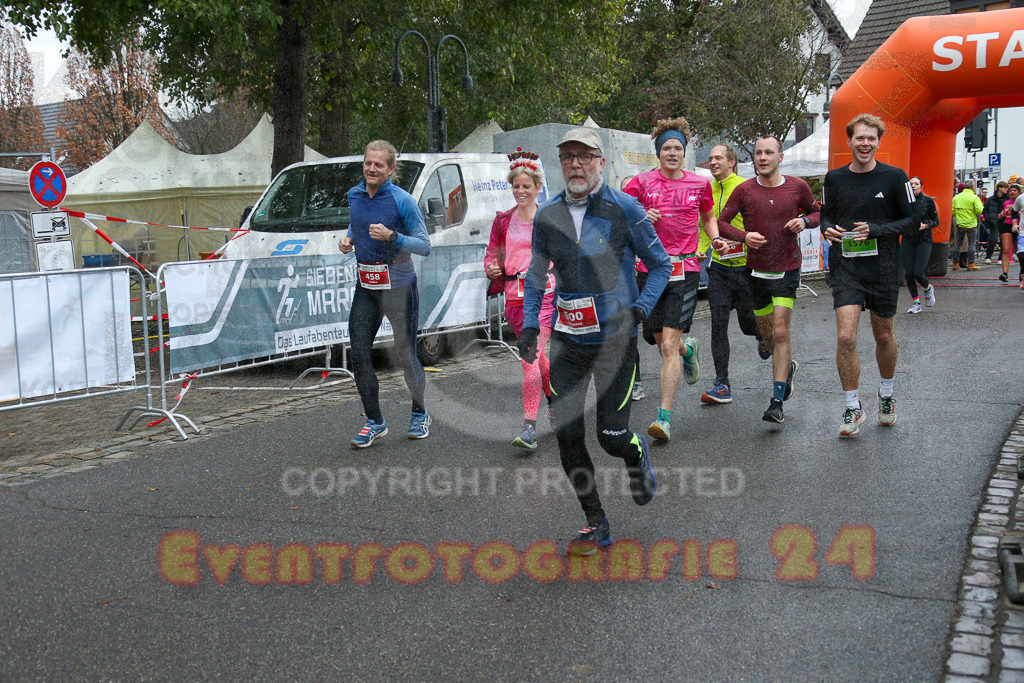 251130_1142_EX1_8400 | Sportfotografie im Rhein-Sieg Kreis, Köln, Bonn, NRW, Rheinland Pfalz, Hessen, etc. Unser Tätigkeitsfeld umfasst den Laufsport vom Volkslauf über den Marathon, Duathlon, Triathon bis zum Ultralauf wie Kölnpfad Ultra oder Schindertrail.
