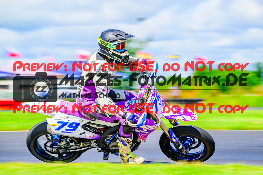 MaZZes_FotoMatrix_240713_6021986_6869 | S3