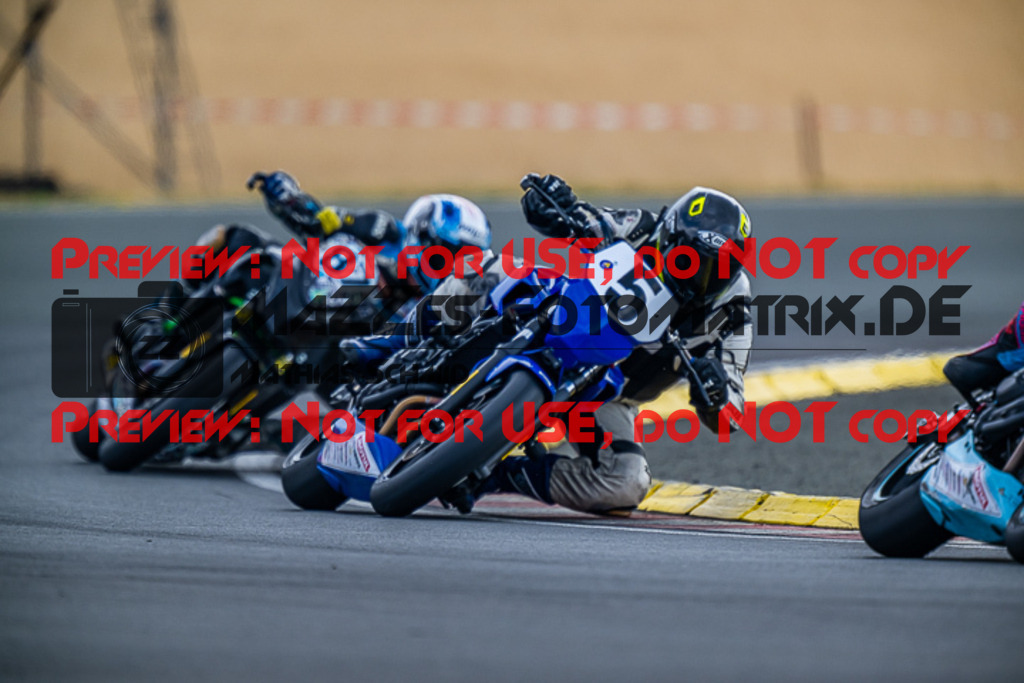 MaZZes_FotoMatrix_220723_5967 | IDM1000