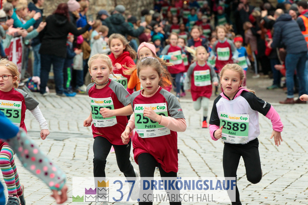 AOK JuniorCup 400m | 3Koenigslauf 2023 - Realisiert mit Pictrs.com