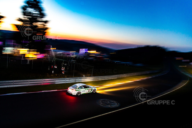 RSC_4794 | Motorsport-Fotografie: DTM, 24h Nürburgring und GT-Action in hochauflösenden Bildern. Entdecke packende Rennmomente & Impressionen direkt aus der Boxengasse. - Realisiert mit Pictrs.com