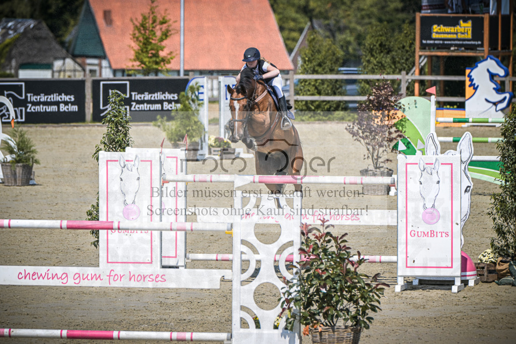 DOS_1928 | Entdecke hochwertige Reitturnierfotos von Foto Oger. Professionell, emotional und authentisch – jetzt Lieblingsmomente im Shop bestellen.Deutschlandweite Turnierfotografie. - Realisiert mit Pictrs.com