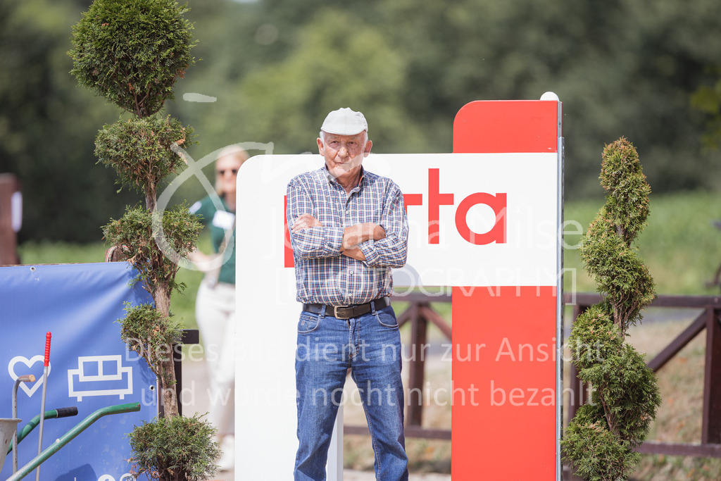 220730_BHO_PonyTrophy-388 | Deine schönsten Turniermomente als professionelle Fotos! Entdecke hochwertige Pferdesport-Fotografie im Online-Shop. Jetzt Fotos finden & bestellen!
