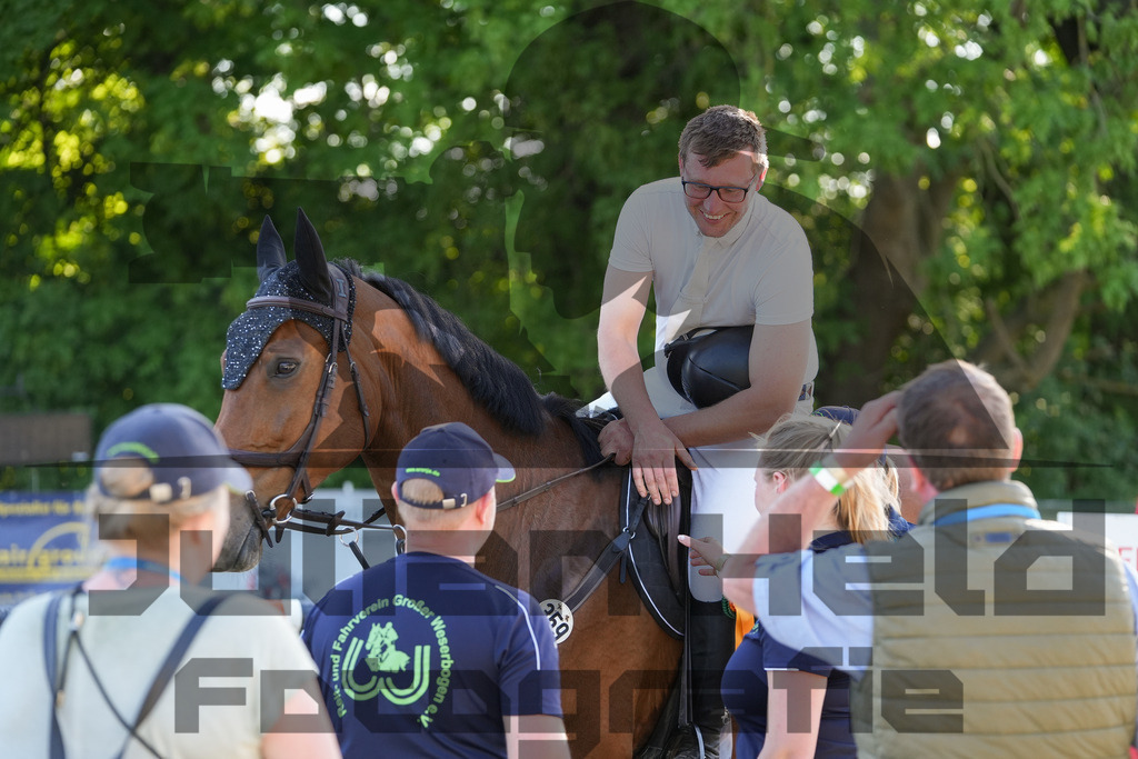 DSC02553 | Julian Held Fotografie - Realisiert mit Pictrs.com