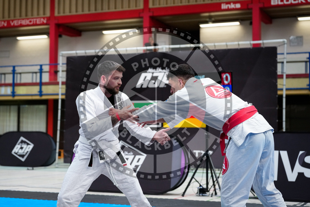 20250920PBB2513 | Athletes compete during the AJP Tour Hamburg International Jiu-Jitsu Championship, on September 20, 2025 in Hamburg, Germany. © Chiara Dazi / photoblackbelt