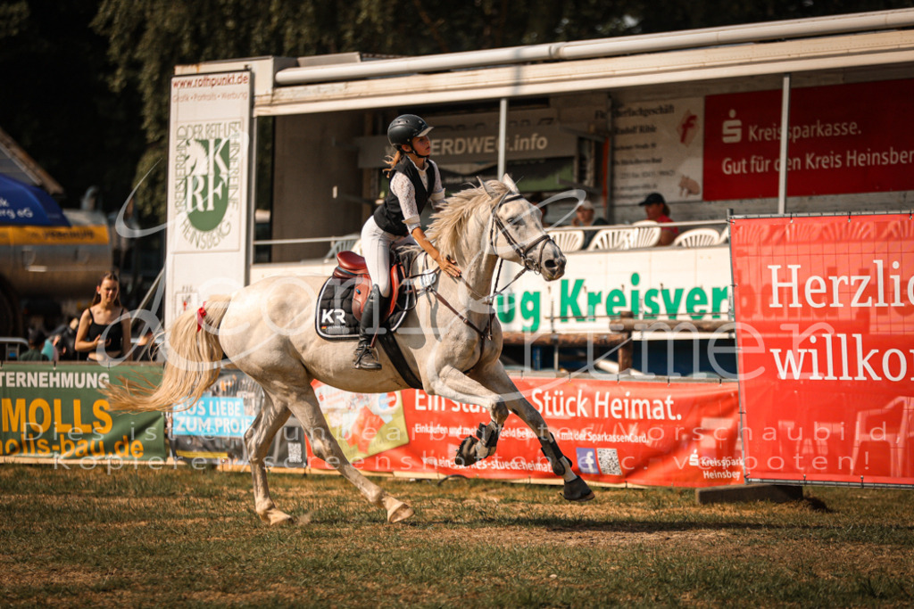 13.FrPfA00077 | Leoni Ertmer Photography - Realisiert mit Pictrs.com