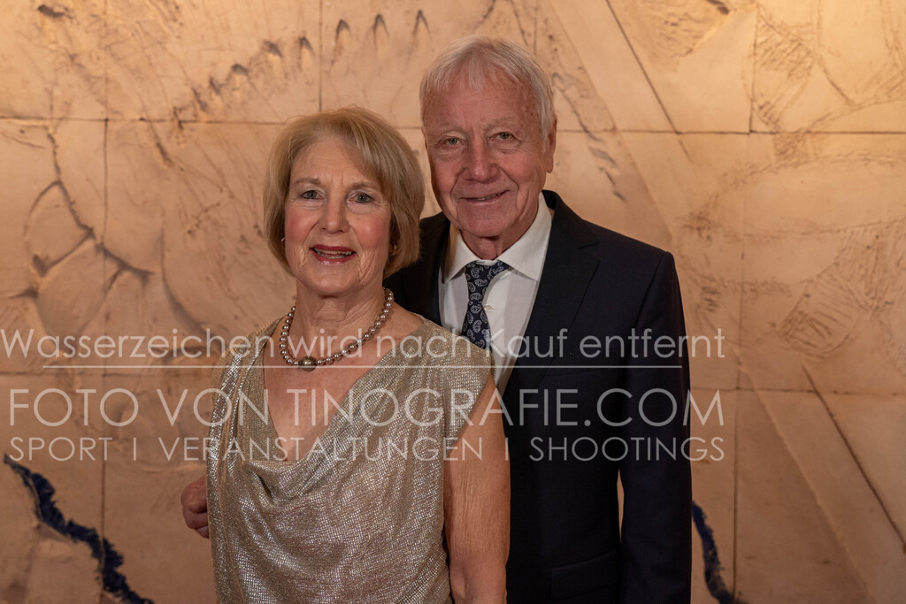 CCC_Frühlingsball_Teppich_byTINOGRRAFIE-61 | (c) TINOGRAFIE.COM