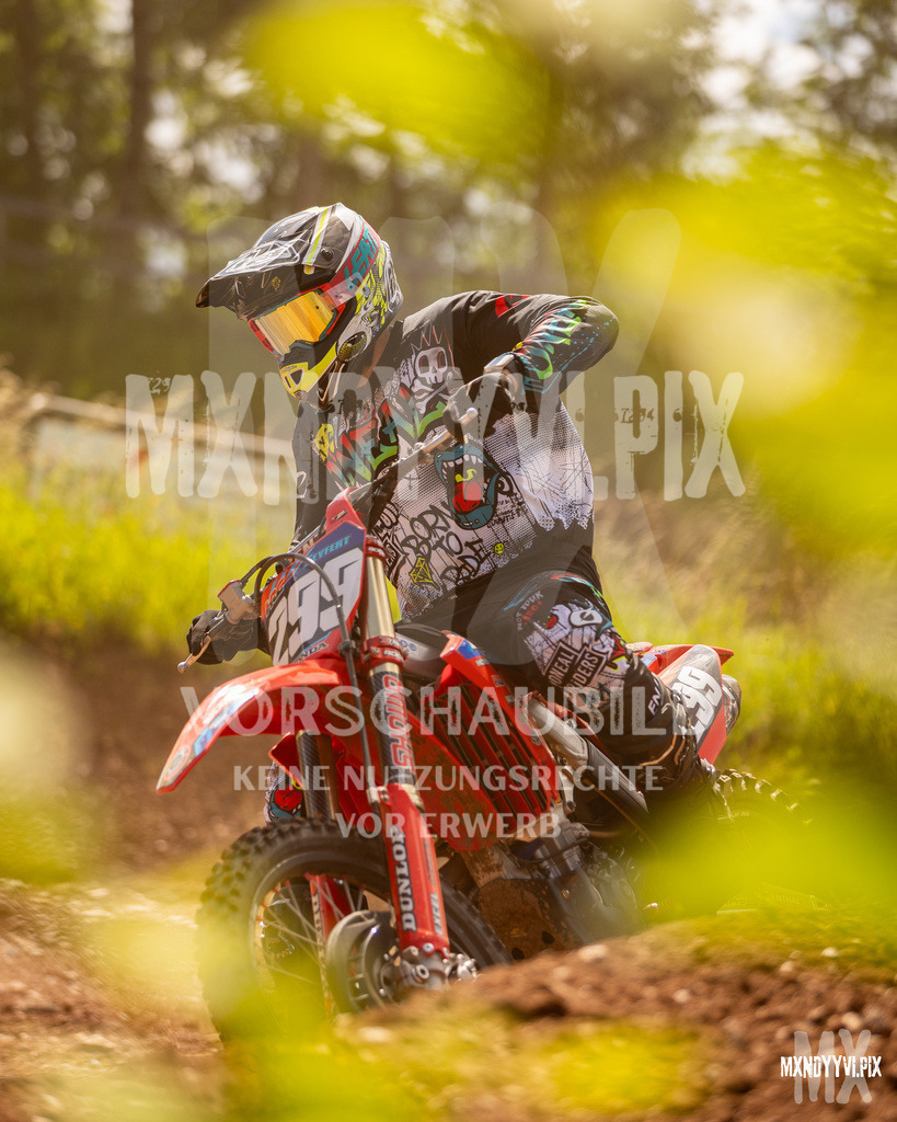 866A1223 | mxndyyvipix