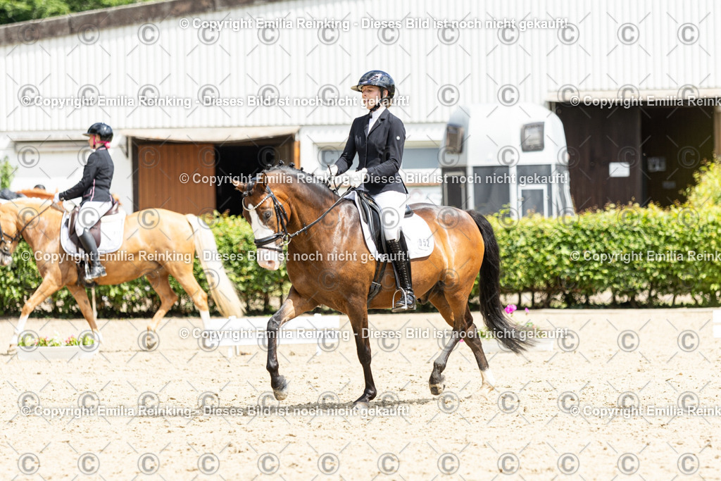 CL5A2750 | Emilia Reinking Fotografie - Realisiert mit Pictrs.com