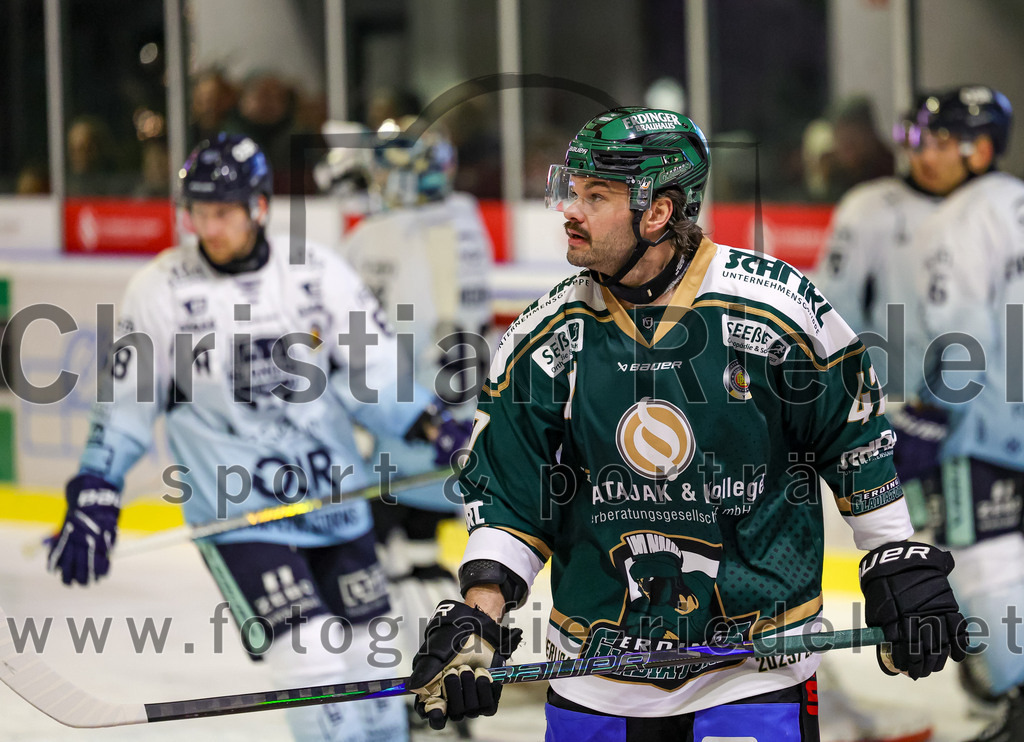 2026-01-06_099_TSV_Erding_gegen_EV_Lindau_Islanders | Erding, Deutschland, 06.01.2026:Eishockey, Oberliga Süd 2025 / 2026, 35. Spieltag, TSV Erding gegen EV Lindau Islanders, Endergebnis: 2:5Marco Pfleger (Erding Gladiators, #47)Foto: Christian Riedel / fotografie-riedel.net