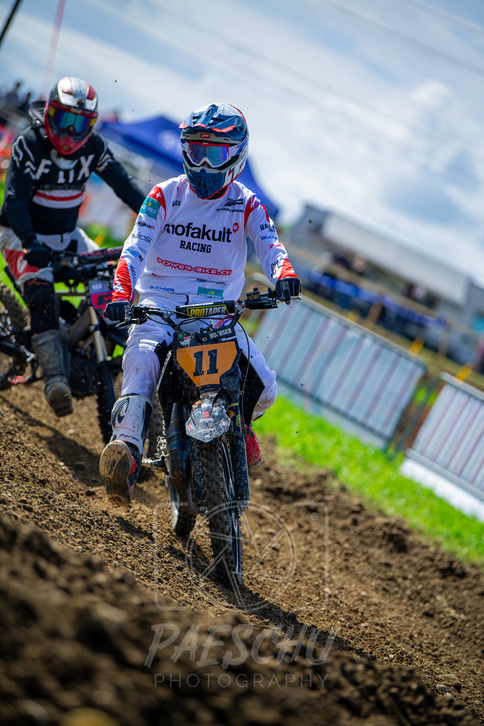 Mo (128) | Paeschuphoto Shop - Wer nicht sucht der auch nicht findet.Ob Motocrossbilder oder von einem besuchtem Spiel, Hauptsache Action. - Realisiert mit Pictrs.com