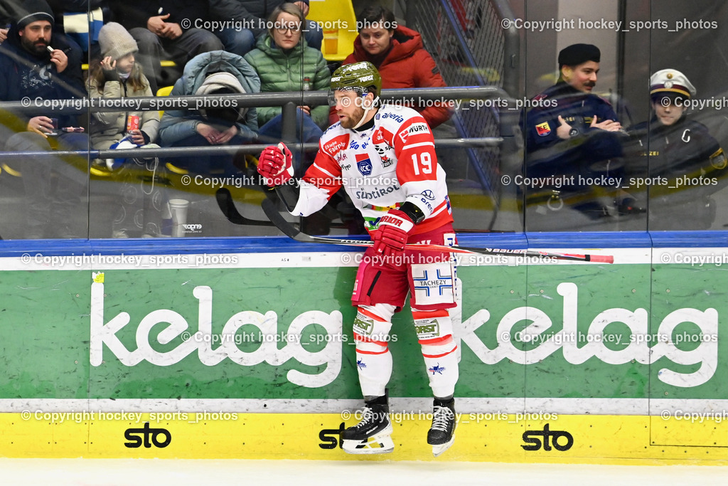 EC IDM Wärmepumpen VSV vs. HCB Südtirol Alperia | #19 Brad McClure HCB Südtirol Alperia, EC IDM Wärmepumpen VSV vs. HCB Südtirol Alperia, EC IDM Wärmepumpen VSV vs. HCB Südtirol Alperia am 28.12.2025 in Villach (Stadthalle Villach), Austria, (Photo by Bernd Stefan)