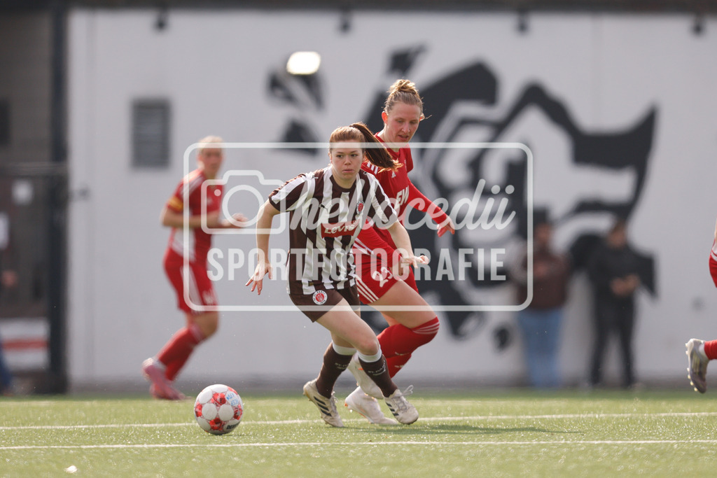 Fußball I Frauen I Saison 2025-2026 I Regionalliga Nord I 15. Spieltag I St. Pauli - SpVg Aurich-64 | realhellocedii - Realisiert mit Pictrs.com