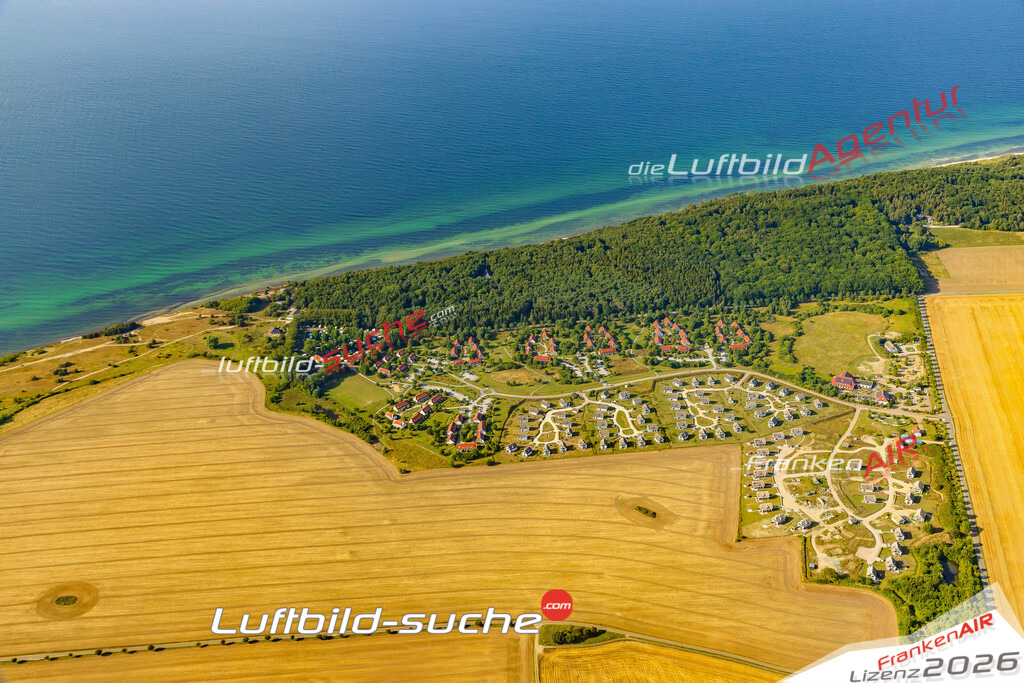 Starrvitz Dranske Bild- Das Luftbild wurde 2025 vom UL-Flugzeug heraus erstellt ( keine Drohne bzw. Drohnenaufnahme ) - Hochauflösende Luftaufnahme -Nicht vergleichbar mit Google Maps oder Satelittenbilder- Die Geschenkidee !Mit Lizenz und Bildrechte bestellbar - CC