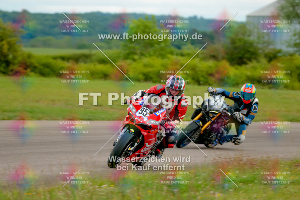 _7D21627 | Hier findet Ihr Bilder von Touristenfahrten auf der Nürburgring Nordschleife oder von anderen Veranstaltungen die ich besucht habe. Viel Spass beim Durch Schauen 