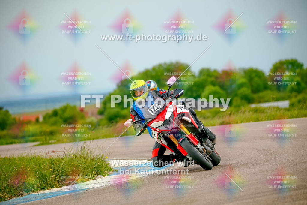 _MOT1599 | Hier findet Ihr Bilder von Touristenfahrten auf der Nürburgring Nordschleife oder von anderen Veranstaltungen die ich besucht habe. Viel Spass beim Durch Schauen 