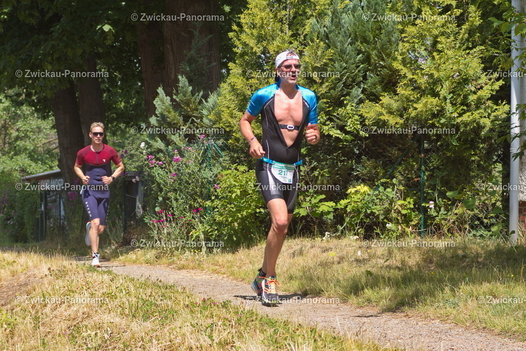2023_0630_KoberTriathlon_DPM-OLY1098 | Urban. Natur. Panorama. Luftbild. 
Der Bildershop für aufregende Perspektiven!
Für Deko, Wandbild und Kalender!
Wir bringen LED-Bilder zum Leuchten!
