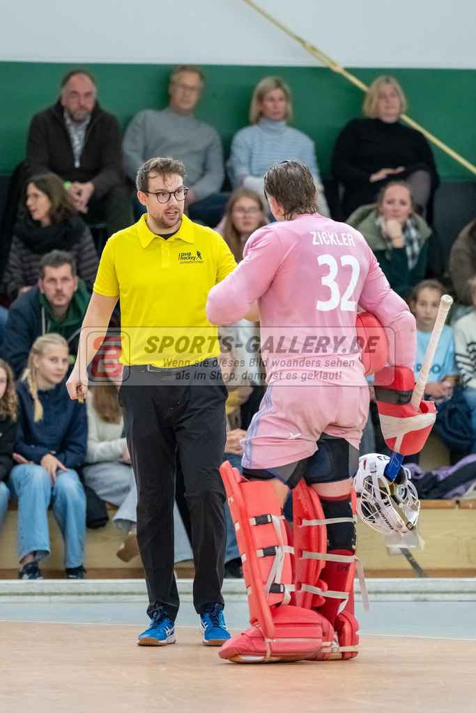 HK_20241208_109987 | 2. Bundesliga Halle Herren Club Raffelberg - Düsseldorfer HC am 8.12.2024 Raffelberg Halle, Duisburg ,