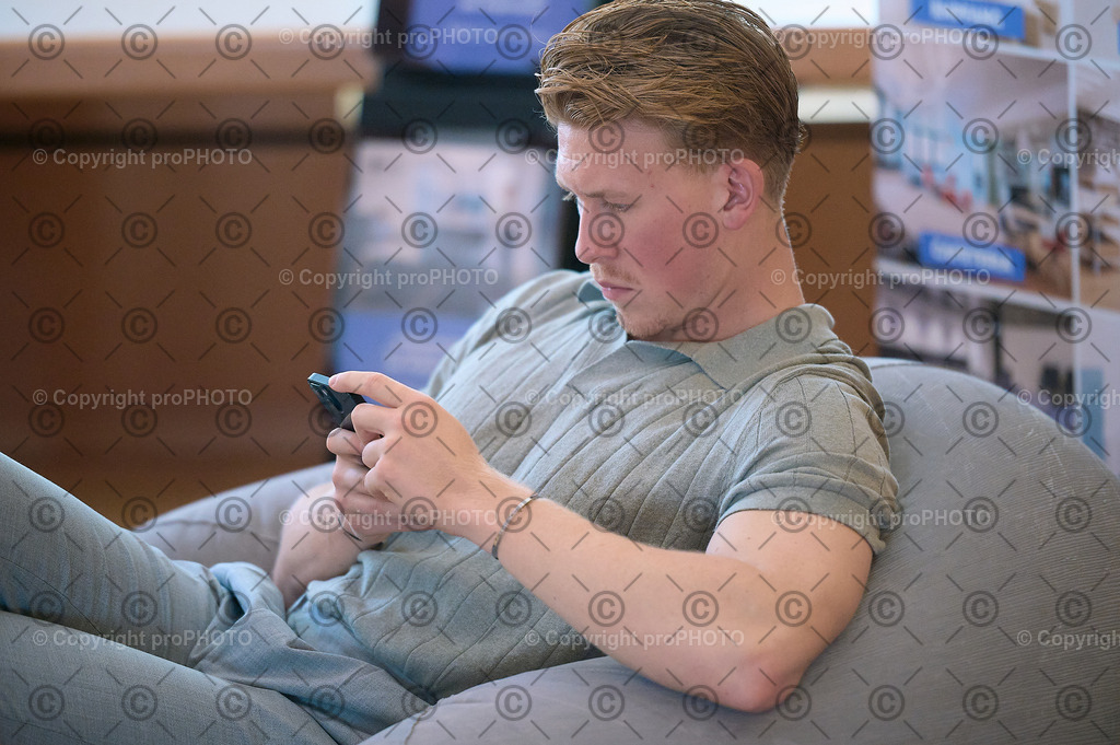 161_202509_EmployerBranding_NZ6_9922 | proPHOTO - Realisiert mit Pictrs.com