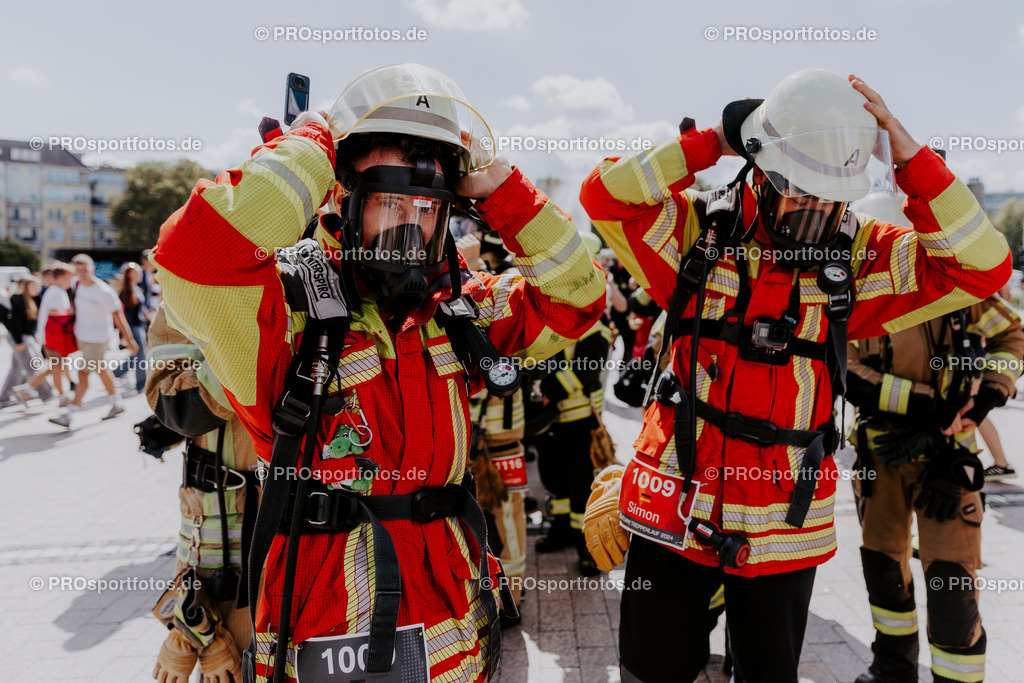 240825_Treppenlauf-647 | Professionelle Fotos Ihrer Laufsportveranstaltung.