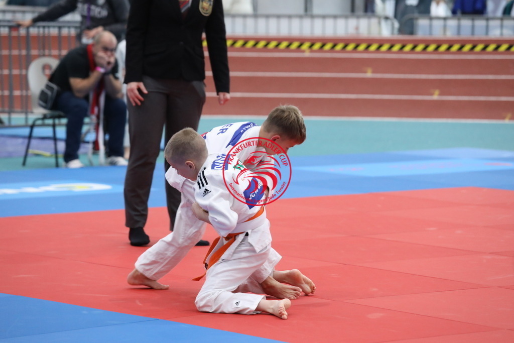 1J7A3273 | Fotos vom Adler Cup - Pictures from Adler Cup

Hier findet Ihr alle Eindrücke und großen Momente der Adler Cup Wochenenden. Here you will find all impressions and great moments of the Adler Cup weekends. - Realisiert mit Pictrs.com