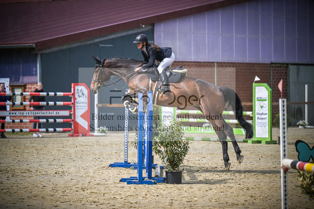 DOS_6830 | Entdecke hochwertige Reitturnierfotos von Foto Oger. Professionell, emotional und authentisch – jetzt Lieblingsmomente im Shop bestellen.Deutschlandweite Turnierfotografie. - Realisiert mit Pictrs.com