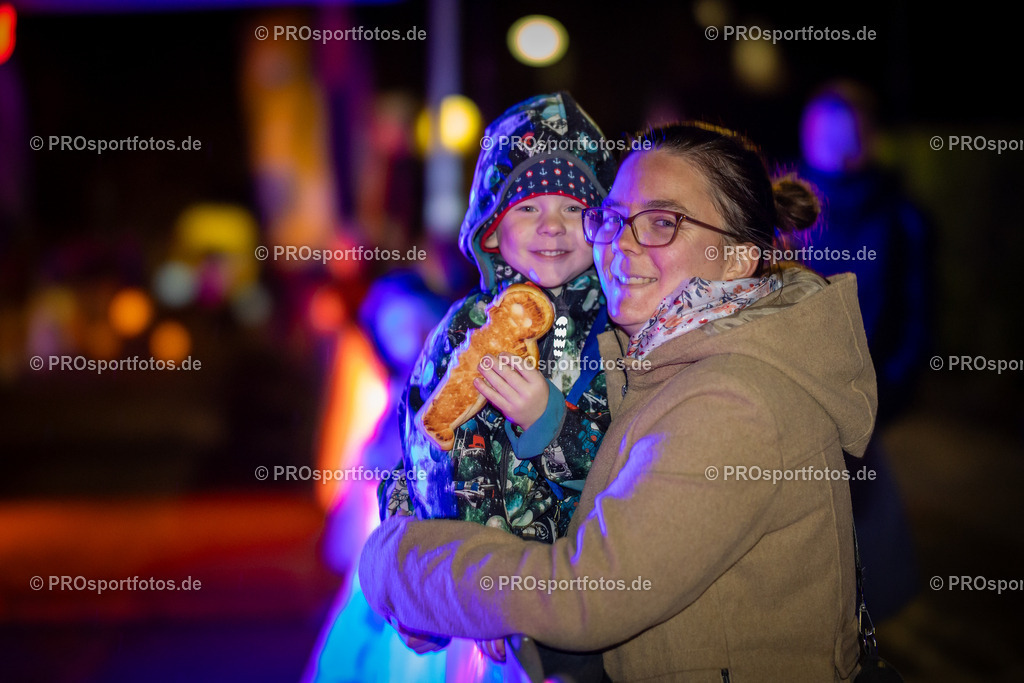 Martinslauf Sindorf 2023 in Kerpen-Sindorf, 09.11.2023 | Impressionen vom Martinslauf Sindorf 2023 am 09.11.2023 in Kerpen-Sindorf (Nordrhein-Westfalen).
