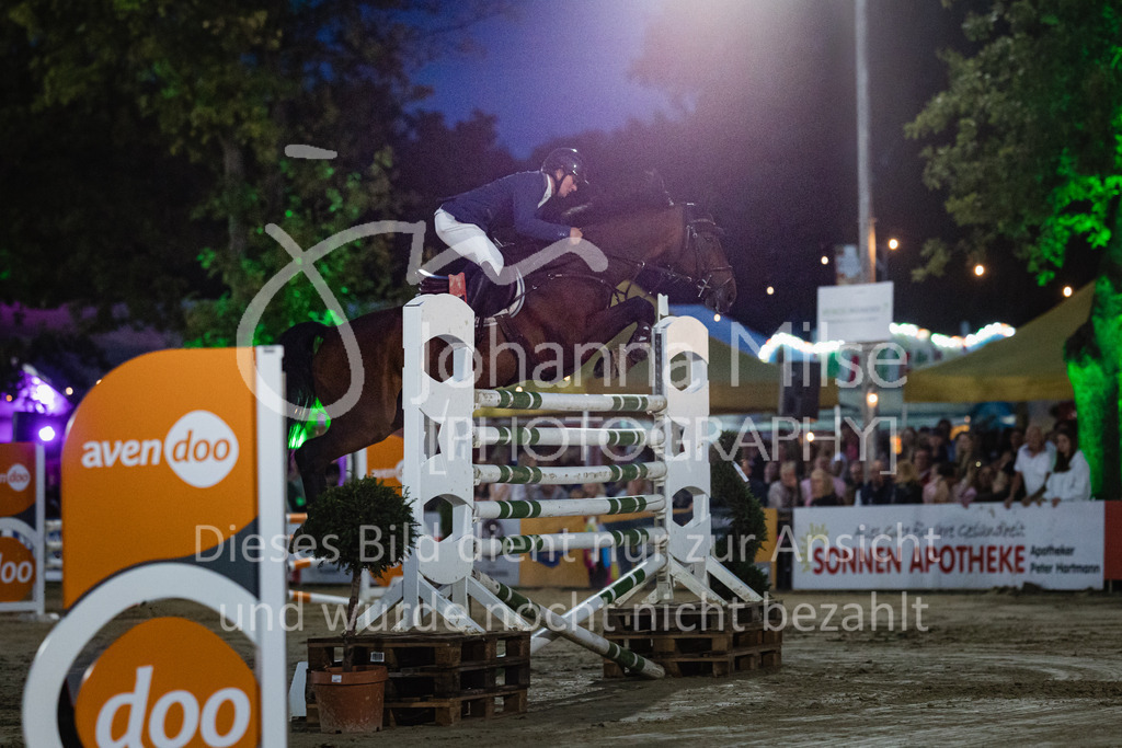 230826_Delbrueck_Barriere-128 | Deine schönsten Turniermomente als professionelle Fotos! Entdecke hochwertige Pferdesport-Fotografie im Online-Shop. Jetzt Fotos finden & bestellen!