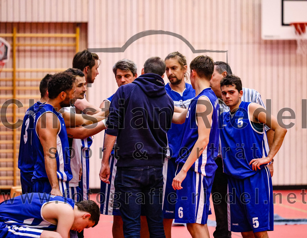 2022-05-29_036_SpVgg_Altenerding_gegen_Muenchen_Basket_2 | Erding, Deutschland, 29.05.2022:
Basketball, Bezirksliga 2021 / 2022, Herren Turnier der 2. der Aufstiegsrunden, SpVgg Altenerding gegen München Basket 2, Endergebnis: 

Foto: Christian Riedel / fotografie-riedel.net