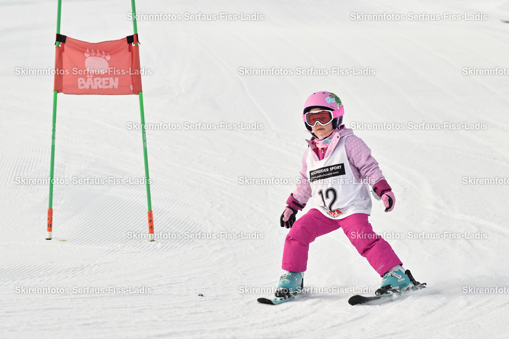 SRS_19.12.2025_0037 | SRS_19.12.2025_0037 - Realisiert mit Pictrs.com