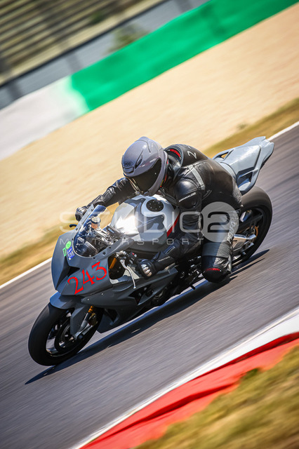 0243-250705LR-020_243 | Deine Full-Service-Agentur für ✔️Videoproduktionen und ✔️Motorsportfotografie Jetzt Angebot anfragen!