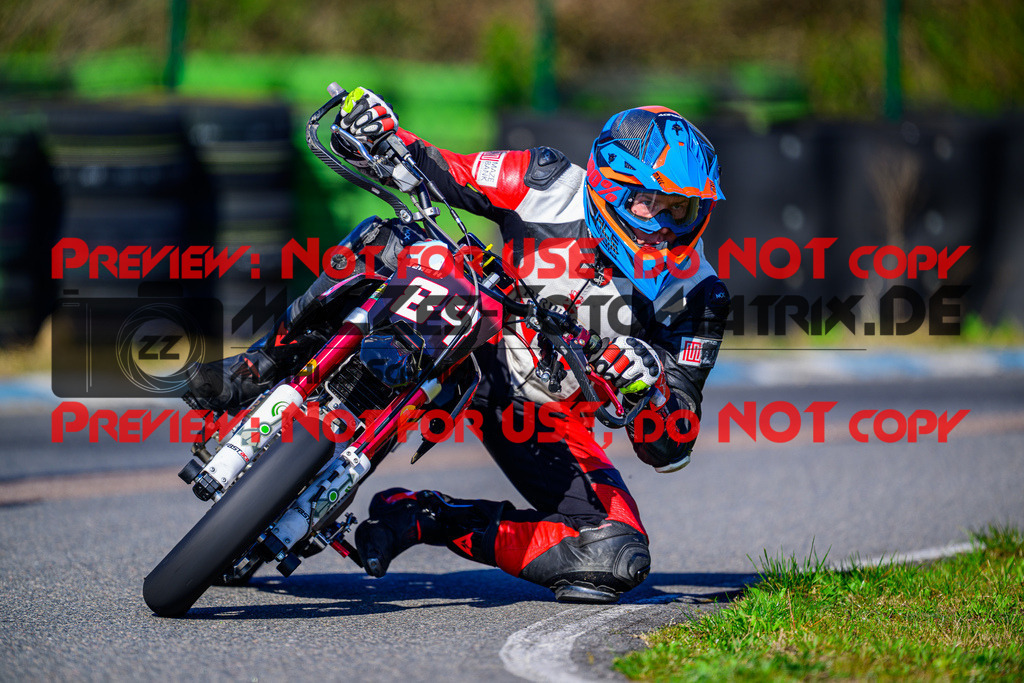 MaZZes_Fotomatrix_20250328_6007705_7811 | Fotograf Mathias Schmid
Sportfotograf,
Eventfotograf,
Hochzeitsfotograf,
Portraitfotograf