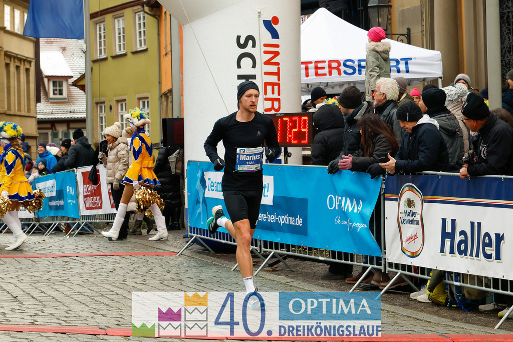 VR Bank Hauptlauf 10km | 40. Optima 3koenigslauf 2026 - Realisiert mit Pictrs.com