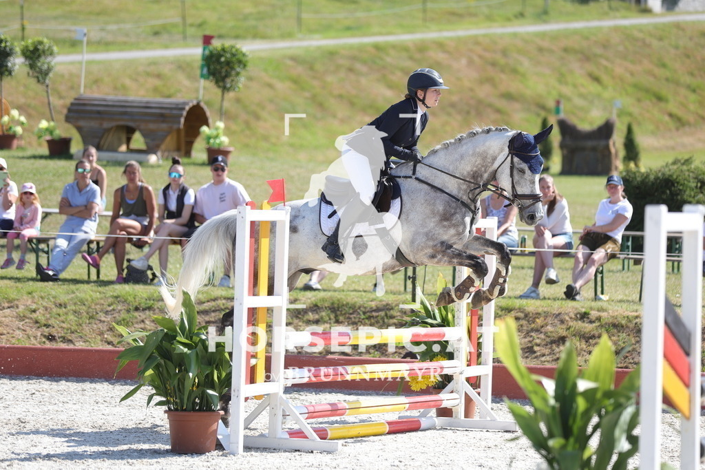 0P6A7756 | Willkommen bei Brunnmayr - Design & Fotografie – Ihrem Spezialisten für Reitturniere und Pferdeveranstaltungen in Oberösterreich, Salzburg und Bayern! Seit über 17 Jahren sind wir leidenschaftlich dabei.