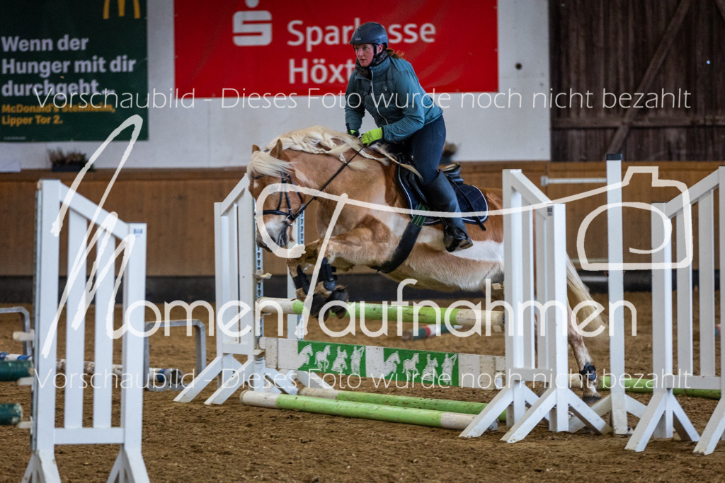 LehrgSth24-010 | MomenTaufnahmen Pferdesportfotos