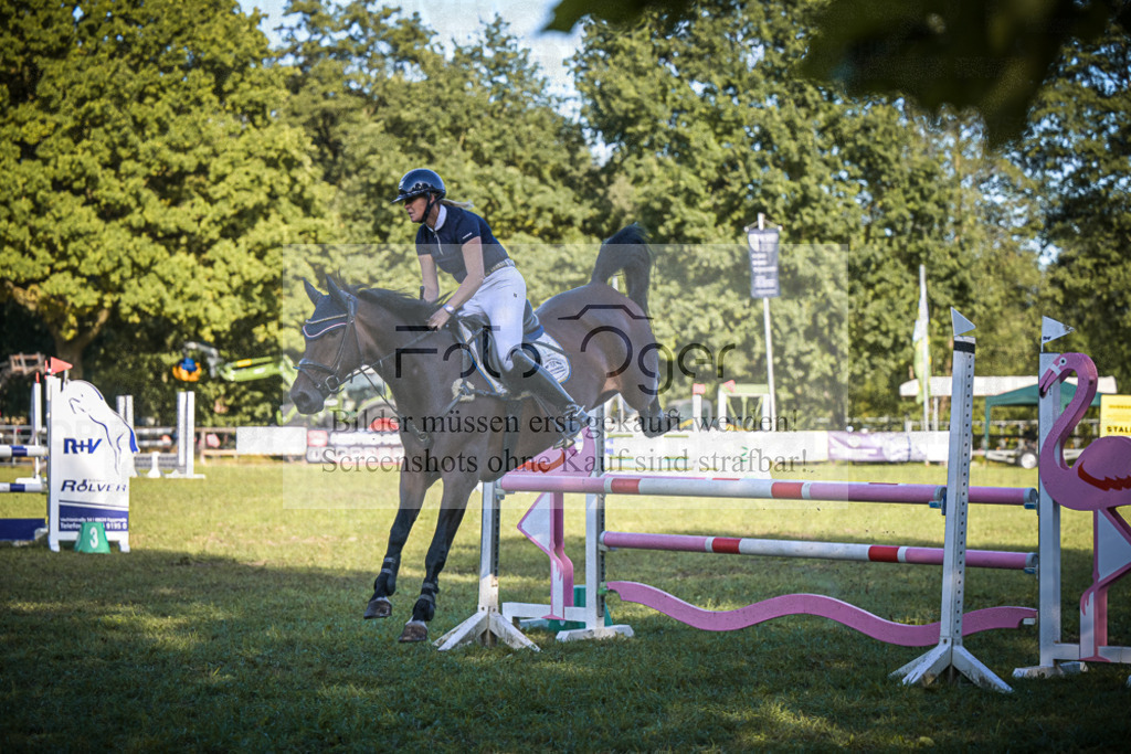 DOS_0524 | Entdecke hochwertige Reitturnierfotos von Foto Oger. Professionell, emotional und authentisch – jetzt Lieblingsmomente im Shop bestellen.Deutschlandweite Turnierfotografie. - Realisiert mit Pictrs.com