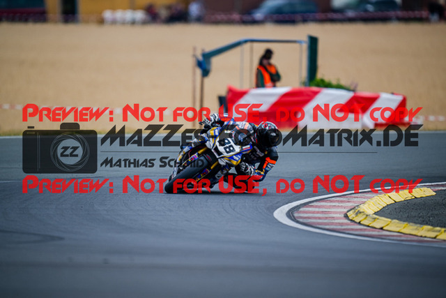 MaZZes_FotoMatrix_220723_6979 | PRO SUPERSTOCK