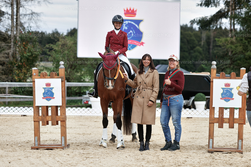 04_1-Siegerehrung-Dressur M__ -StoibPH-StoibPH-2705 | working equitationturnier fotograf videograf stoibphotography marixx film working equitation deutschland reitsport turnierfotografie eventfotografie equestrian events