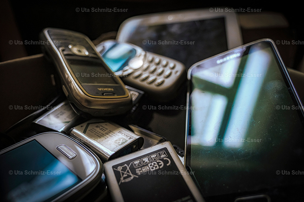 Muell_16 | CEUS Design - Realisiert mit Pictrs.com