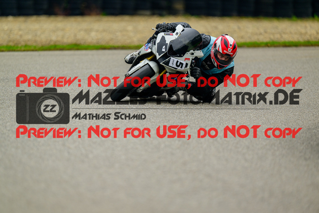 MaZZes_Fotomatrix_20241003_6007705_7692 | ROT