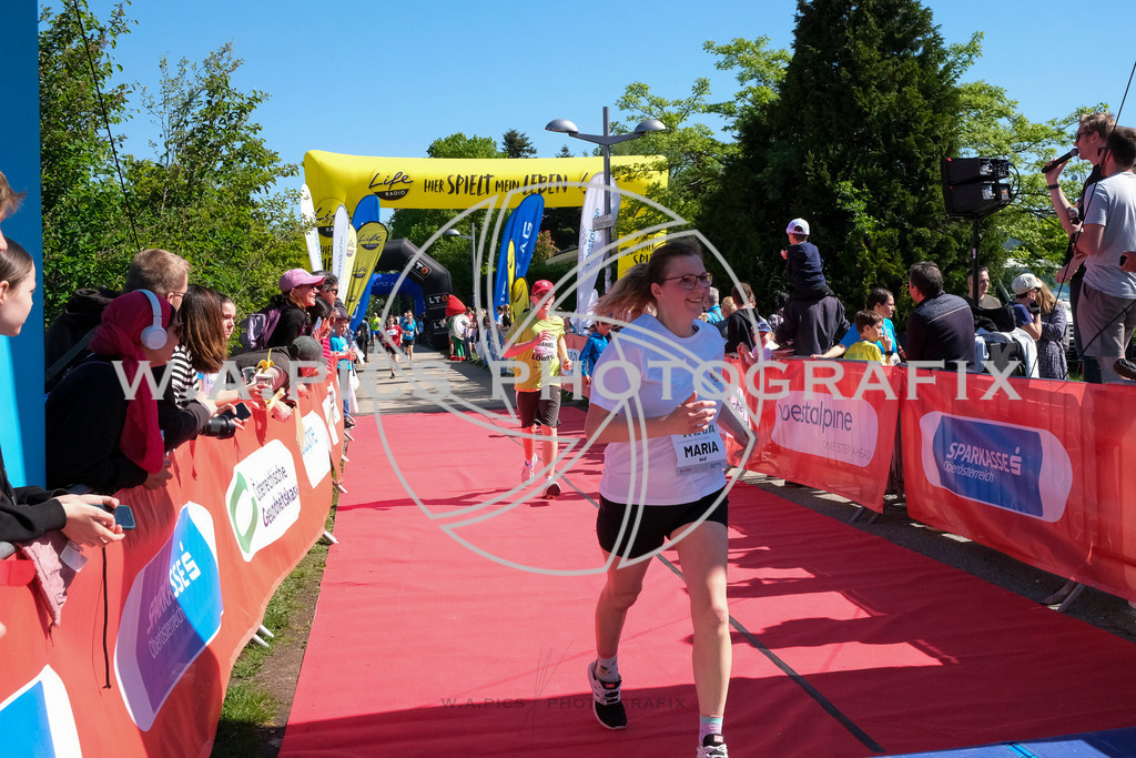 ..... | LINZ,AUSTRIA,27.April 24, Int. 3 Brückenlauf Linz  , Image shows: Photo: WAPICS / Michael ring