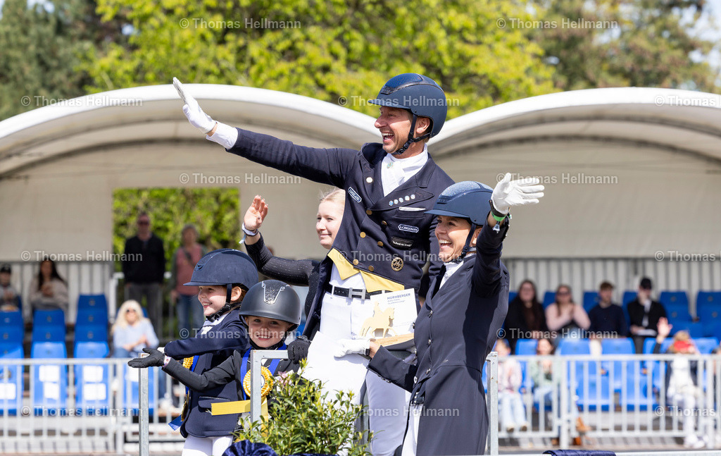 TH_311-KITTEL Patrik (SWE)_ J_ADORE DIOR H_ 383-HELGSTRAND Marianne (DEN)_ Valerio 42_ Lamia Spirin 8_ 8_ Sophia Gardemann 9_ 0_36650 | Horses &amp; Dreams 2026 am 26.04.26 in Hagen a.T.W., Thomas Hellmann, 311KITTEL Patrik (SWE), J'ADORE DIOR H, 383HELGSTRAND Marianne (DEN), Valerio 42, Lamia Spirin 8, 8, Sophia Gardemann 9, 0